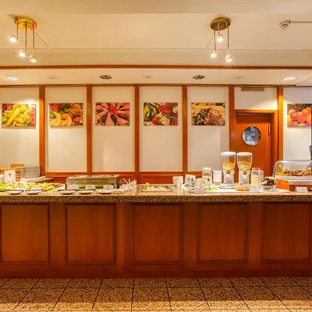 酒店 卡热Ssa健身酒店 3*