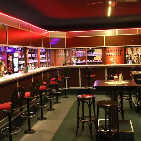 ホテル Sporthotel Bad Bevensen 3*